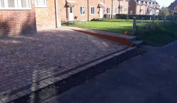 Block-paved-driveway-cost
