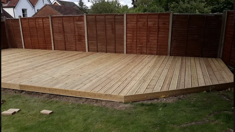 Fencing-Decking-01